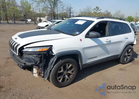 2017 Jeep Cherokee Trailhawk L Plus 4X4 from USA, damaged, VIN 1C4PJMBS4HD239959